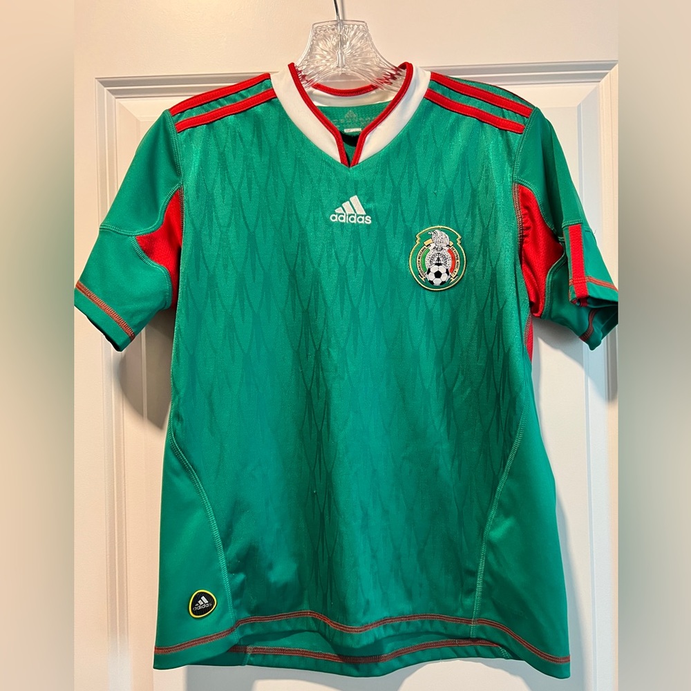 Adidas Mexico 2010 jersey
